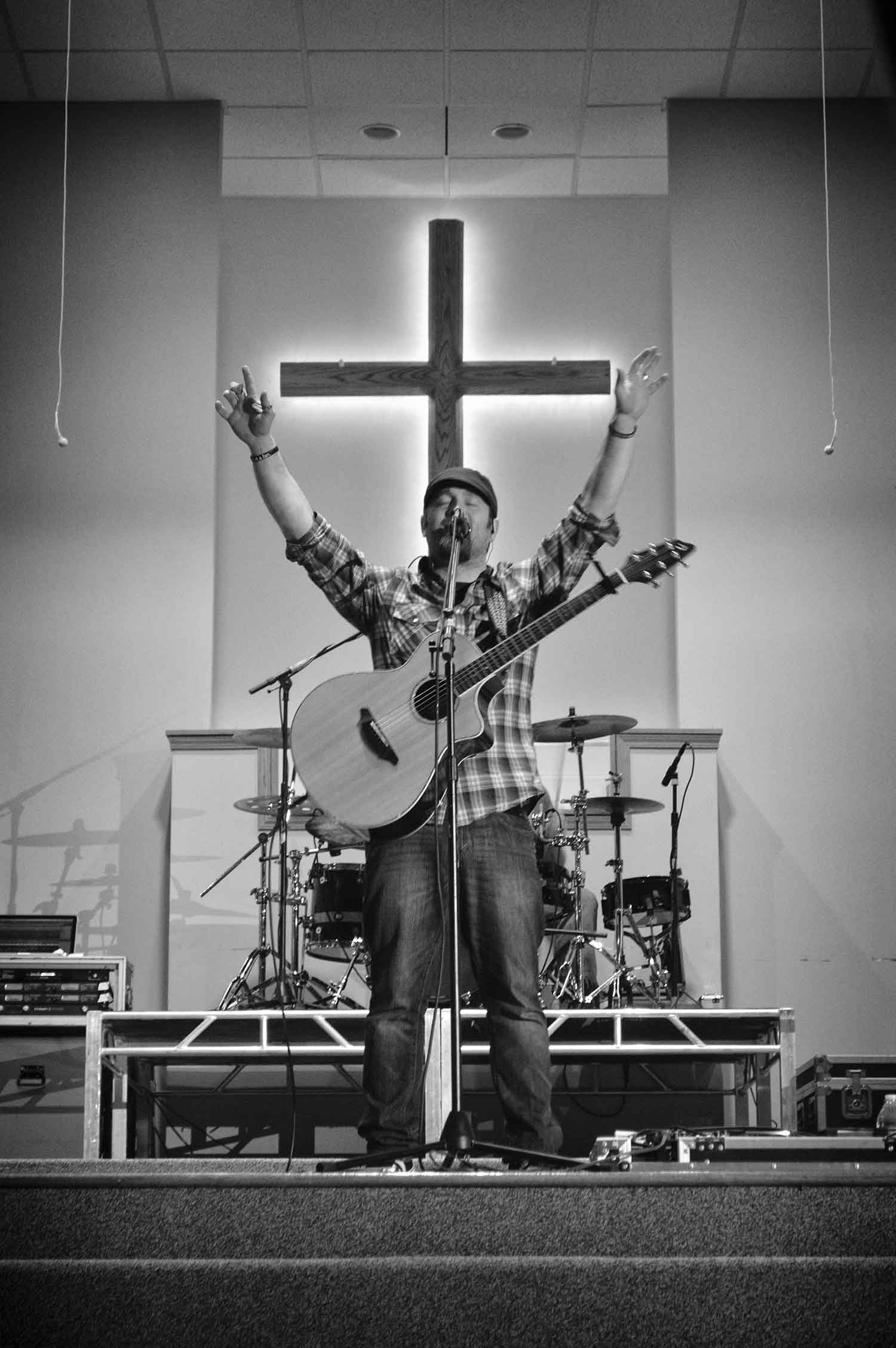 Brightgray frontman Danny Bright leads worship at the Disciple Now conference. photo by Robby Veronesi - 2014